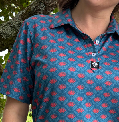 Womens Pōhutukawa Golf Polo- Red & Blue